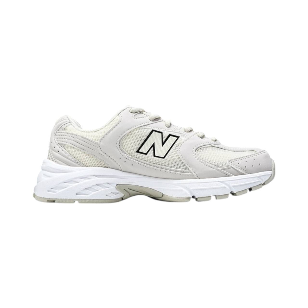 New Balance 530 Beige