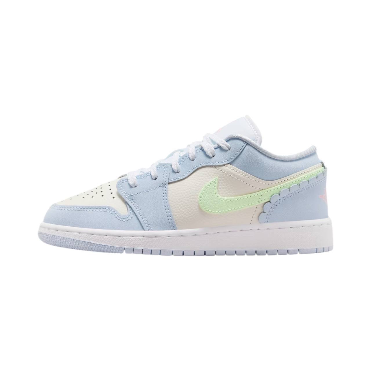 Jordan 1 Low SE Half Blue Sail Vapor Green